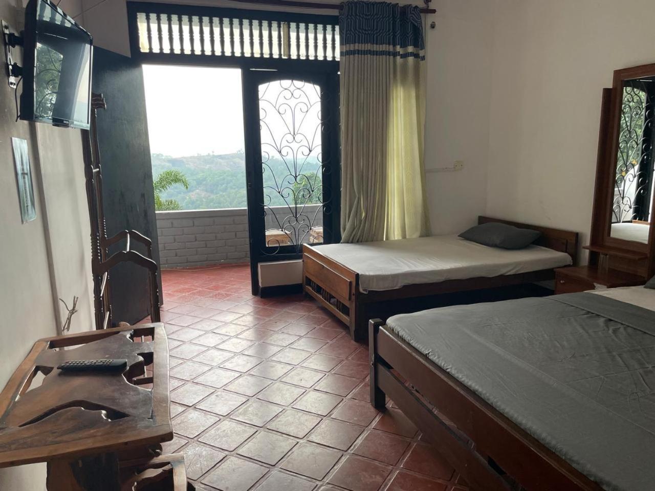 Kandy Gem Inn Blue Hotel Екстер'єр фото