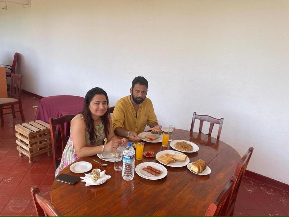 Kandy Gem Inn Blue Hotel Екстер'єр фото